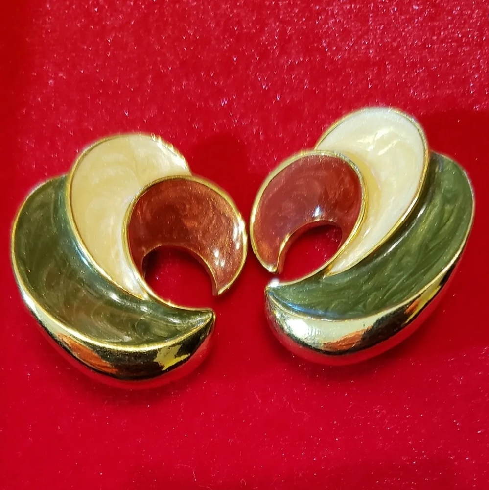 Avon Vintage 1991 Swirl of Color Clip-On Earrings